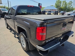 Used 2015  GMC Sierra 1500 4WD Crew Cab SLE at City Wide Auto Credit near Toledo&comma; OH
