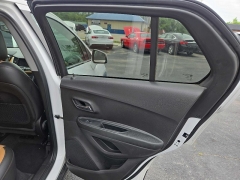 Used 2020  Chevrolet Trax 4d SUV AWD LT at City Wide Auto Credit near Toledo, OH