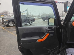 Used 2016  Jeep Wrangler Unlimited 4d Convertible Rubicon at City Wide Auto Credit near Toledo&comma; OH