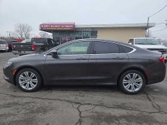 Used 2015  Chrysler 200 4d Sedan Limited I4 at City Wide Auto Credit near Toledo&comma; OH