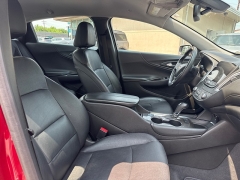 Used 2016  Chevrolet Malibu 4d Sedan LT w&sol;1LT at City Wide Auto Credit near Toledo&comma; OH