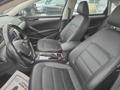 Used 2019  Volkswagen Passat 4d Sedan 2&period;0T Wolfsburg Edition at City Wide Auto Credit near Toledo&comma; OH