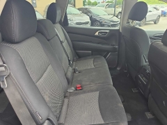 Used 2019  Nissan Pathfinder 4d SUV 4WD SV at City Wide Auto Credit near Toledo&comma; OH