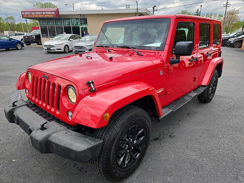 Used 2014  Jeep Wrangler Unlimited 4d Convertible Sahara at City Wide Auto Credit near Toledo, OH