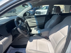 Used 2017  Hyundai Tucson 4d SUV AWD SE Popular at City Wide Auto Credit near Toledo&comma; OH