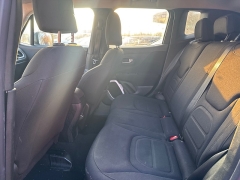 Used 2018  Jeep Renegade 4d SUV 4WD Latitude at City Wide Auto Credit near Toledo&comma; OH