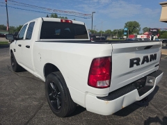 Used 2022  Ram 1500 Classic 4WD Tradesman Quad Cab 6'4" Box at City Wide Auto Credit near Toledo&comma; OH