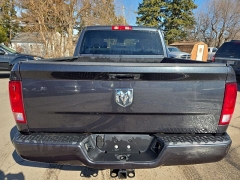 Used 2018  Ram 1500 2WD Crew Cab Express at City Wide Auto Credit near Toledo&comma; OH