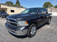  2016 Ram 1500 4WD Crew Cab SLT at City Wide Auto Credit near Toledo, OH