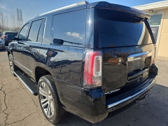 Used 2018  GMC Yukon 4d SUV 4WD Denali at City Wide Auto Credit near Toledo&comma; OH