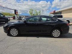 Used 2016  Chrysler 200 4d Sedan LX at City Wide Auto Credit near Toledo&comma; OH