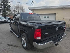 Used 2018  Ram 1500 4WD Crew Cab SLT at City Wide Auto Credit near Toledo&comma; OH
