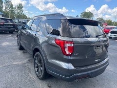 Used 2018  Ford Explorer 4d SUV 4WD XLT at City Wide Auto Credit near Toledo, OH