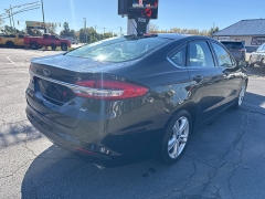 Used 2018  Ford Fusion 4d Sedan SE 2.5L at City Wide Auto Credit near Toledo, OH