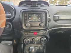 Used 2016  Jeep Renegade 4d SUV FWD Limited at City Wide Auto Credit near Toledo&comma; OH