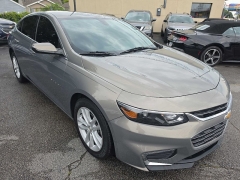 Used 2018  Chevrolet Malibu 4d Sedan LT at City Wide Auto Credit near Toledo&comma; OH