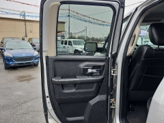 Used 2014  Ram 1500 4WD Quad Cab Sport at City Wide Auto Credit near Toledo&comma; OH