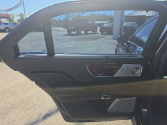 Used 2018  Lincoln Continental 4d Sedan AWD Reserve at City Wide Auto Credit near Toledo&comma; OH