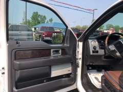 Used 2014  Ford F-150 4WD Supercrew Platinum 5 1/2 at City Wide Auto Credit near Toledo, OH