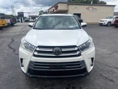 Used 2017  Toyota Highlander 4d SUV AWD Limited at City Wide Auto Credit near Toledo&comma; OH