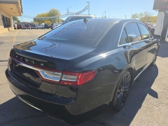 Used 2018  Lincoln Continental 4d Sedan AWD Reserve at City Wide Auto Credit near Toledo&comma; OH