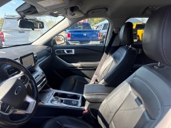 Used 2022  Ford Explorer XLT 4WD at City Wide Auto Credit near Toledo&comma; OH