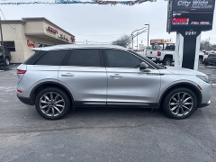 Used 2020  Lincoln Corsair 4d SUV AWD at City Wide Auto Credit near Toledo&comma; OH