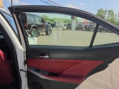 Used 2014  Lexus IS 350 4dr Sdn RWD at City Wide Auto Credit near Toledo&comma; OH