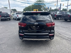 Used 2019  Kia Sorento 4d SUV AWD SXL at City Wide Auto Credit near Toledo&comma; OH