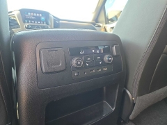 Used 2018  GMC Yukon 4d SUV 4WD Denali at City Wide Auto Credit near Toledo&comma; OH