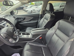 Used 2019  Nissan Murano 4d SUV AWD Platinum at City Wide Auto Credit near Toledo&comma; OH