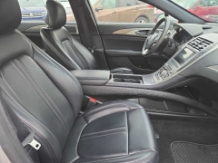 Used 2019  Lincoln MKZ Hybrid 4d Sedan FWD at City Wide Auto Credit near Toledo&comma; OH