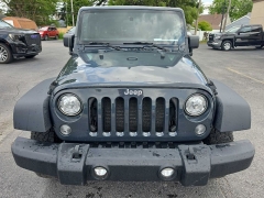 Used 2018  Jeep Wrangler JK 2d SUV 4WD Sport at City Wide Auto Credit near Toledo&comma; OH