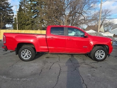 Used 2016  GMC Canyon 4WD Crew Cab SLE at City Wide Auto Credit near Toledo&comma; OH