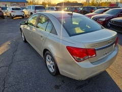 Used 2015  Chevrolet Cruze 4d Sedan LT w/1LT Auto at City Wide Auto Credit near Toledo, OH