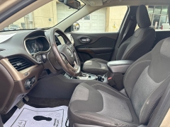 Used 2014  Jeep Cherokee 4d SUV FWD Latitude at City Wide Auto Credit near Toledo&comma; OH