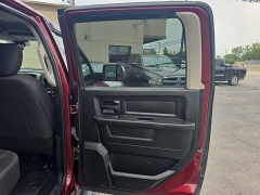 Used 2019  Ram 1500 Classic 4WD Crew Cab Express at City Wide Auto Credit near Toledo&comma; OH