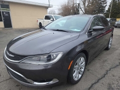 Used 2015  Chrysler 200 4d Sedan Limited I4 at City Wide Auto Credit near Toledo&comma; OH