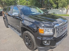 Used 2018  GMC Canyon 4WD Crew Cab Denali at City Wide Auto Credit near Toledo&comma; OH