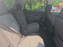 Used 2020  Chevrolet Traverse 4d SUV AWD LT Cloth w&sol;1LT at City Wide Auto Credit near Toledo&comma; OH
