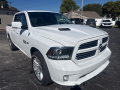 Used 2014  Ram 1500 4WD Crew Cab Sport at City Wide Auto Credit near Toledo&comma; OH