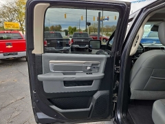 Used 2016  Ram 1500 4WD Crew Cab SLT at City Wide Auto Credit near Toledo, OH