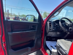 Used 2015  Ram 2500 4WD Crew Cab Tradesman at City Wide Auto Credit near Toledo&comma; OH