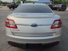 Used 2017  Ford Taurus 4d Sedan FWD SE V6 at City Wide Auto Credit near Toledo&comma; OH