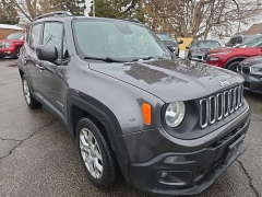 Used 2018  Jeep Renegade 4d SUV FWD Latitude at City Wide Auto Credit near Toledo&comma; OH