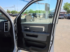 Used 2017  Ram 1500 4WD Quad Cab SLT at City Wide Auto Credit near Toledo&comma; OH