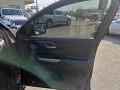 Used 2018  GMC Acadia 4d SUV AWD Denali at City Wide Auto Credit near Toledo&comma; OH