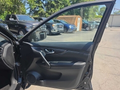 Used 2020  Nissan Rogue 4d SUV AWD SV at City Wide Auto Credit near Toledo&comma; OH