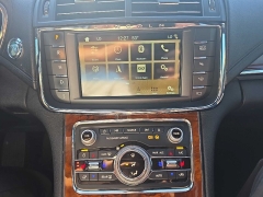 Used 2018  Lincoln Continental 4d Sedan AWD Reserve at City Wide Auto Credit near Toledo&comma; OH