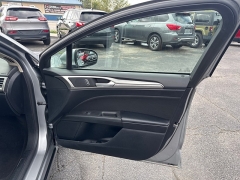 Used 2020  Ford Fusion 4d Sedan FWD SE 1.5L EcoBoost at City Wide Auto Credit near Toledo, OH